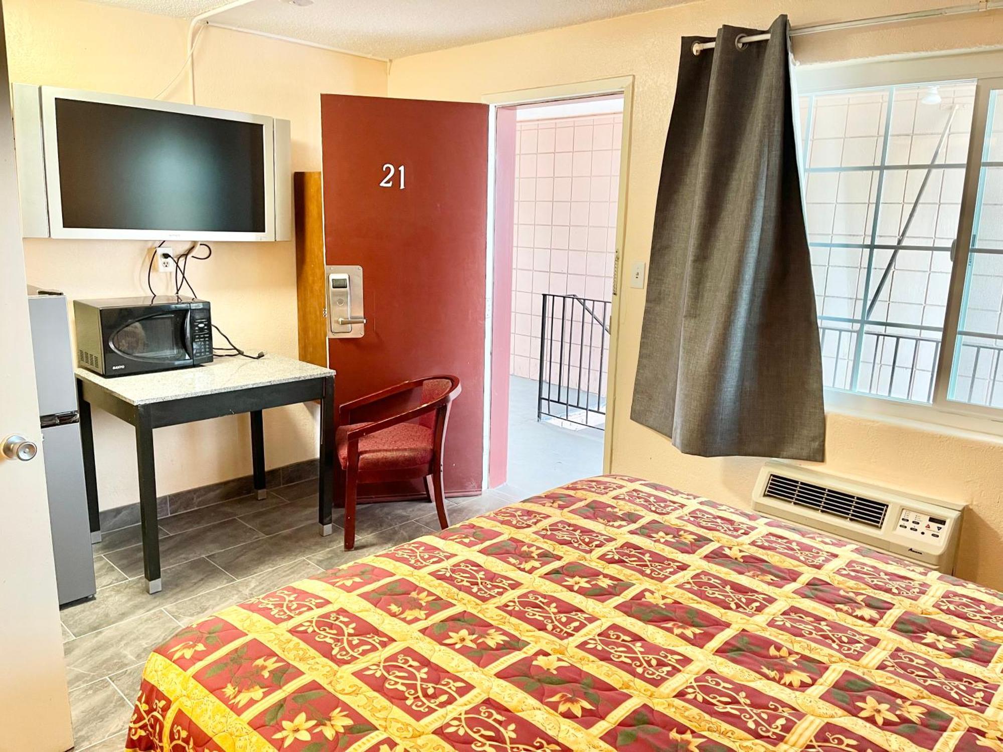 Royal Lodge Coalinga Ngoại thất bức ảnh