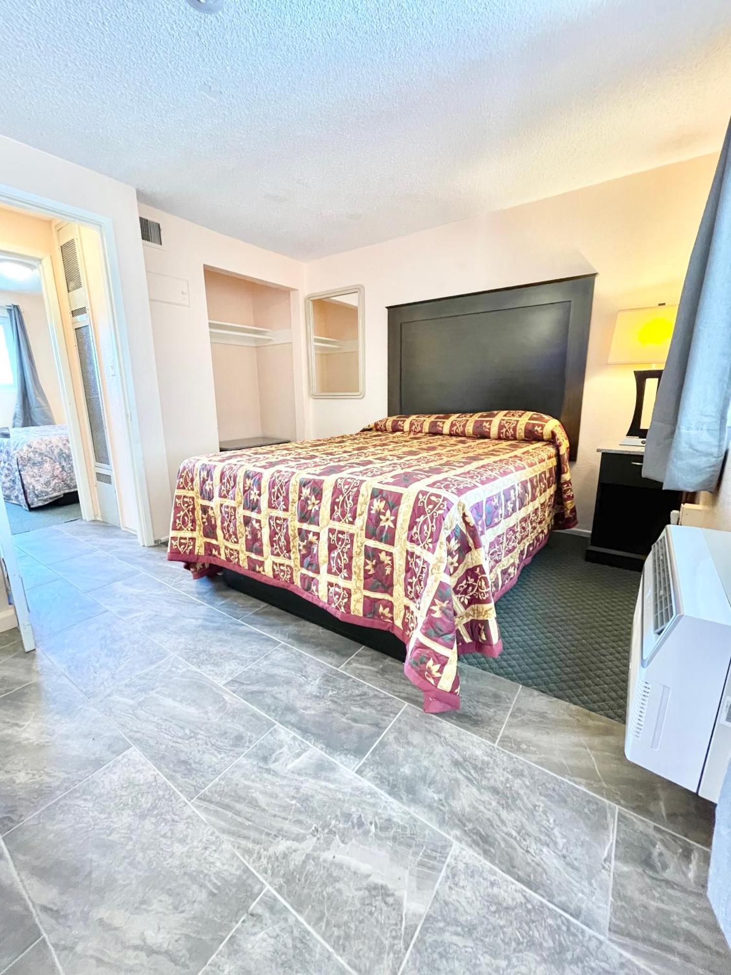 Royal Lodge Coalinga Ngoại thất bức ảnh